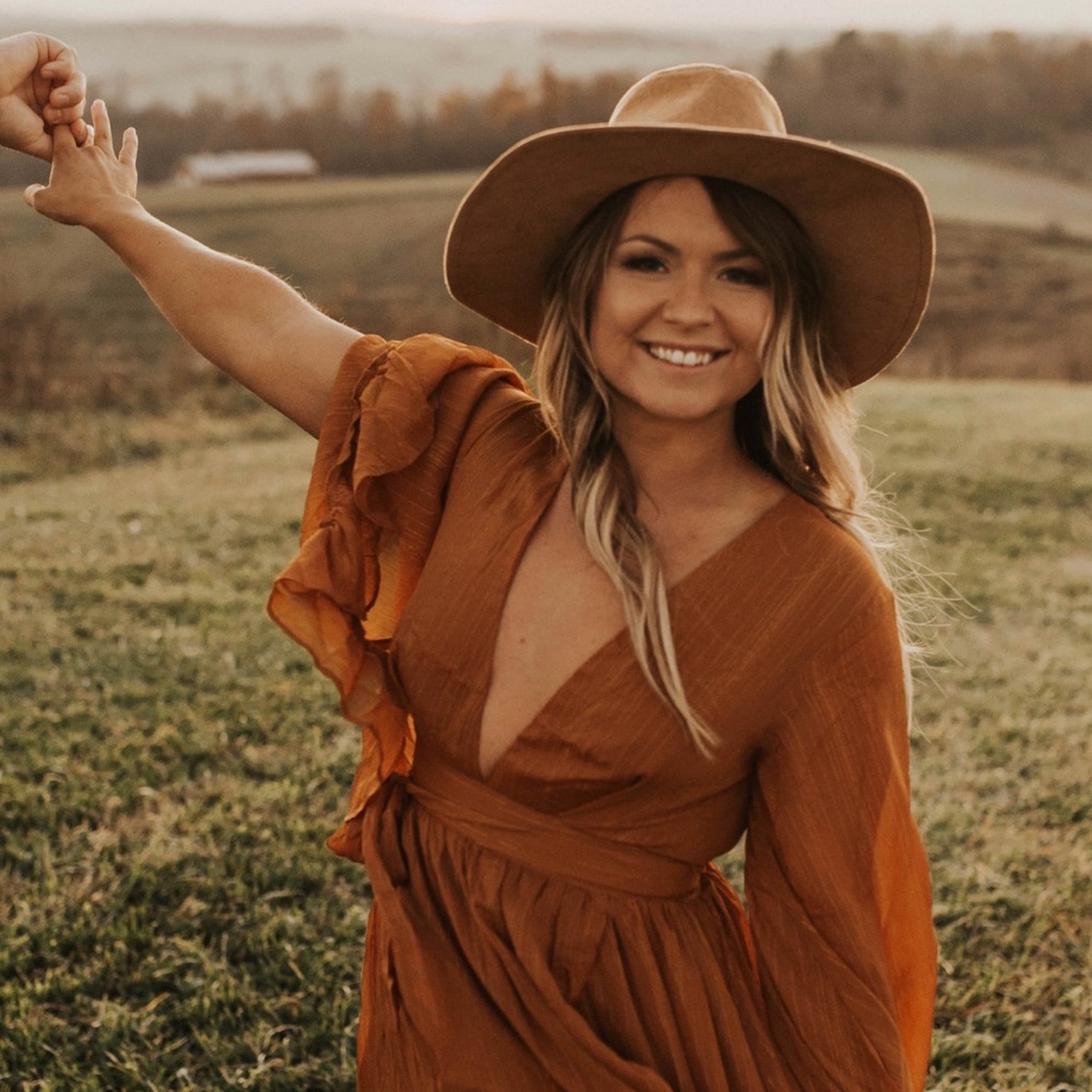 Meet your Posher, Samantha